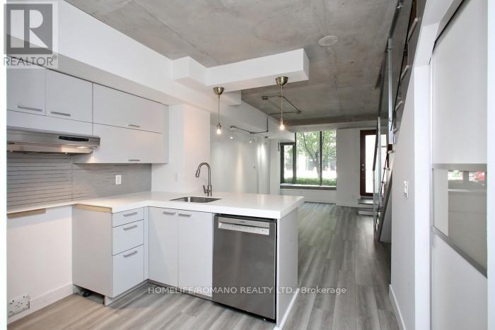 104 - 55 Stewart Street Property Photo 10