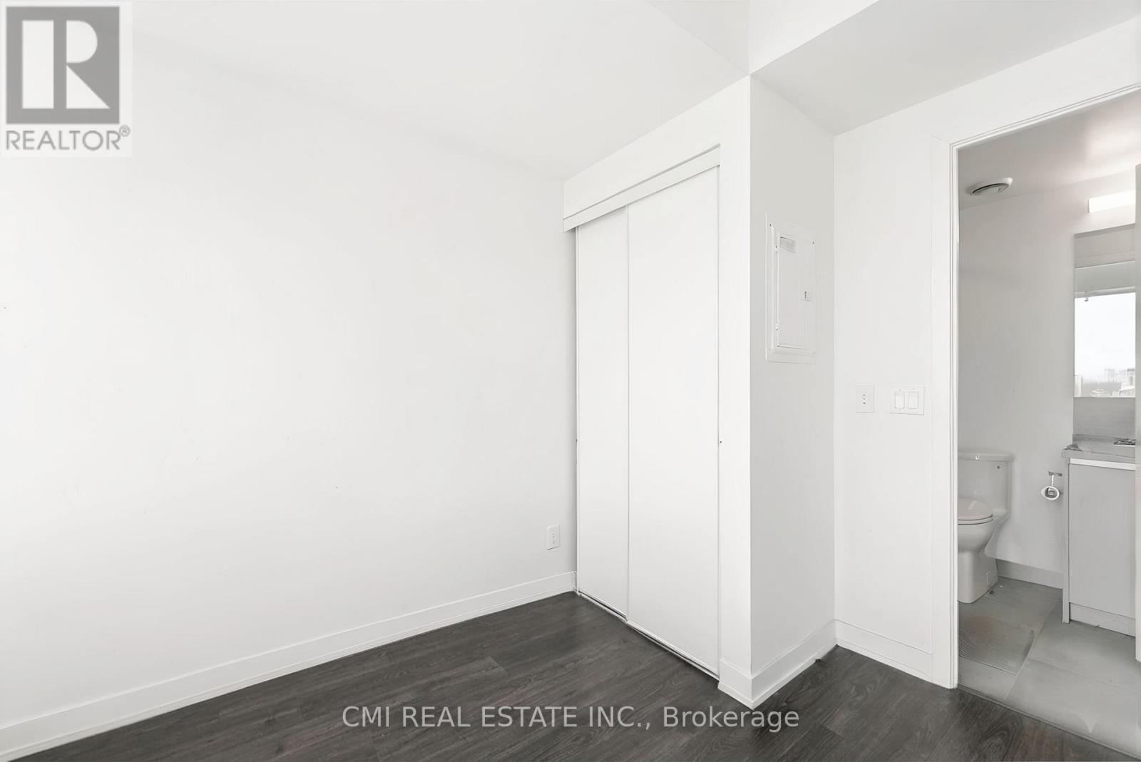3207 - 319 Jarvis Street Property Photo 24