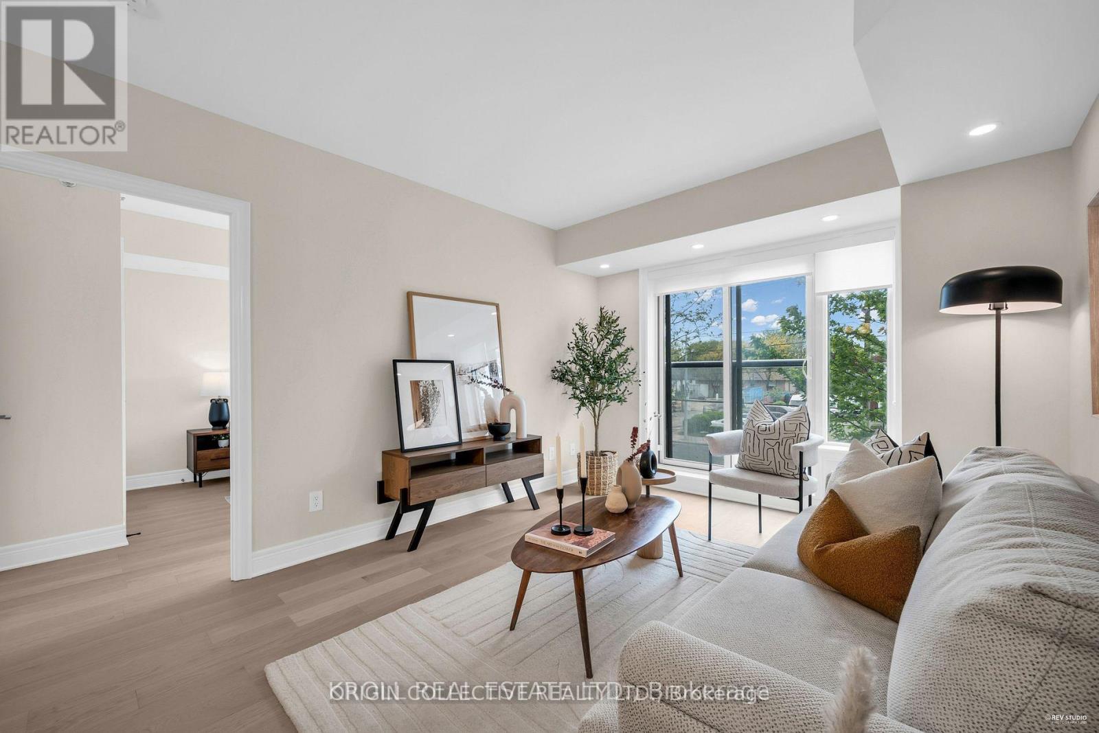 229 - 701 Sheppard Avenue W Property Photo 10
