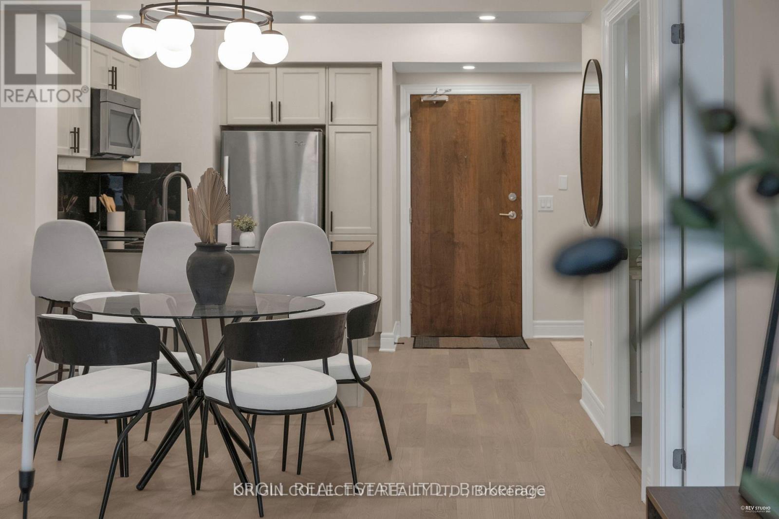 229 - 701 Sheppard Avenue W Property Photo 24
