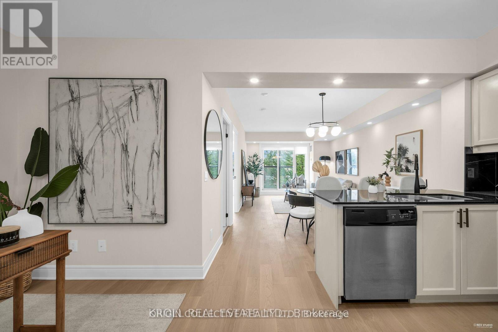 229 - 701 Sheppard Avenue W Property Photo 26