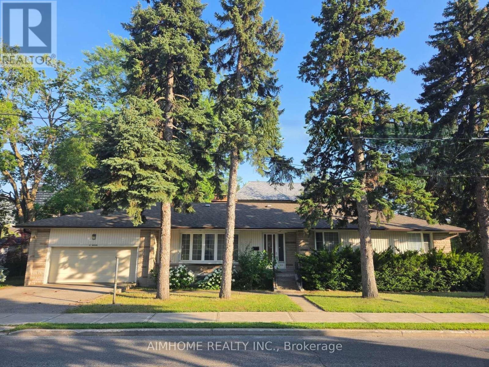 25 Burbank Drive Property Photo 1
