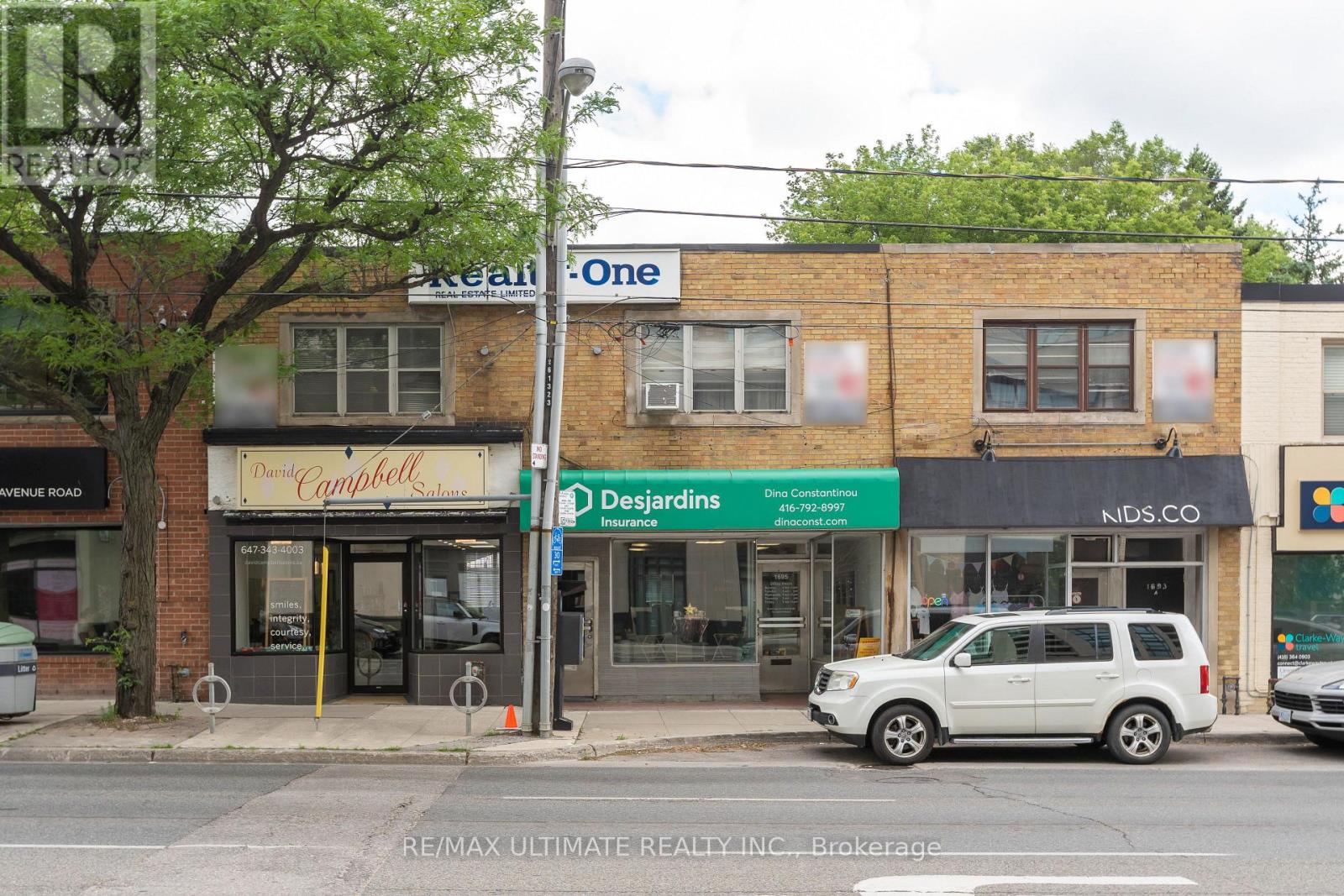 1693 Avenue Road Property Photo 4
