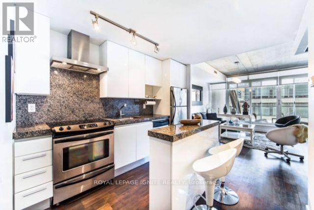 406 - 75 Portland Street Property Photo 4