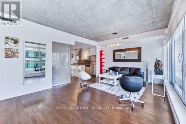 406 - 75 Portland Street Property Photo 6