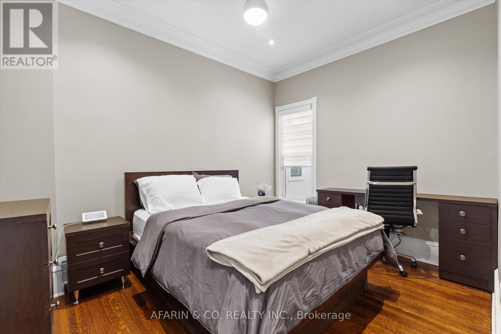 Second Floor & Loft - 48 Nassau Street Property Photo 8
