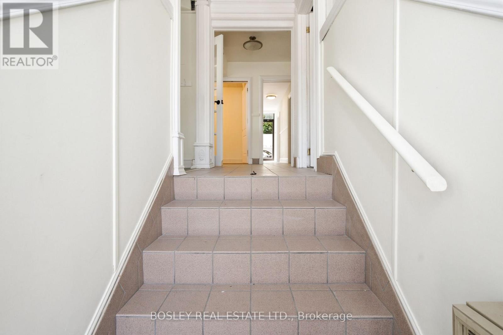 88 Laird Drive Property Photo 2