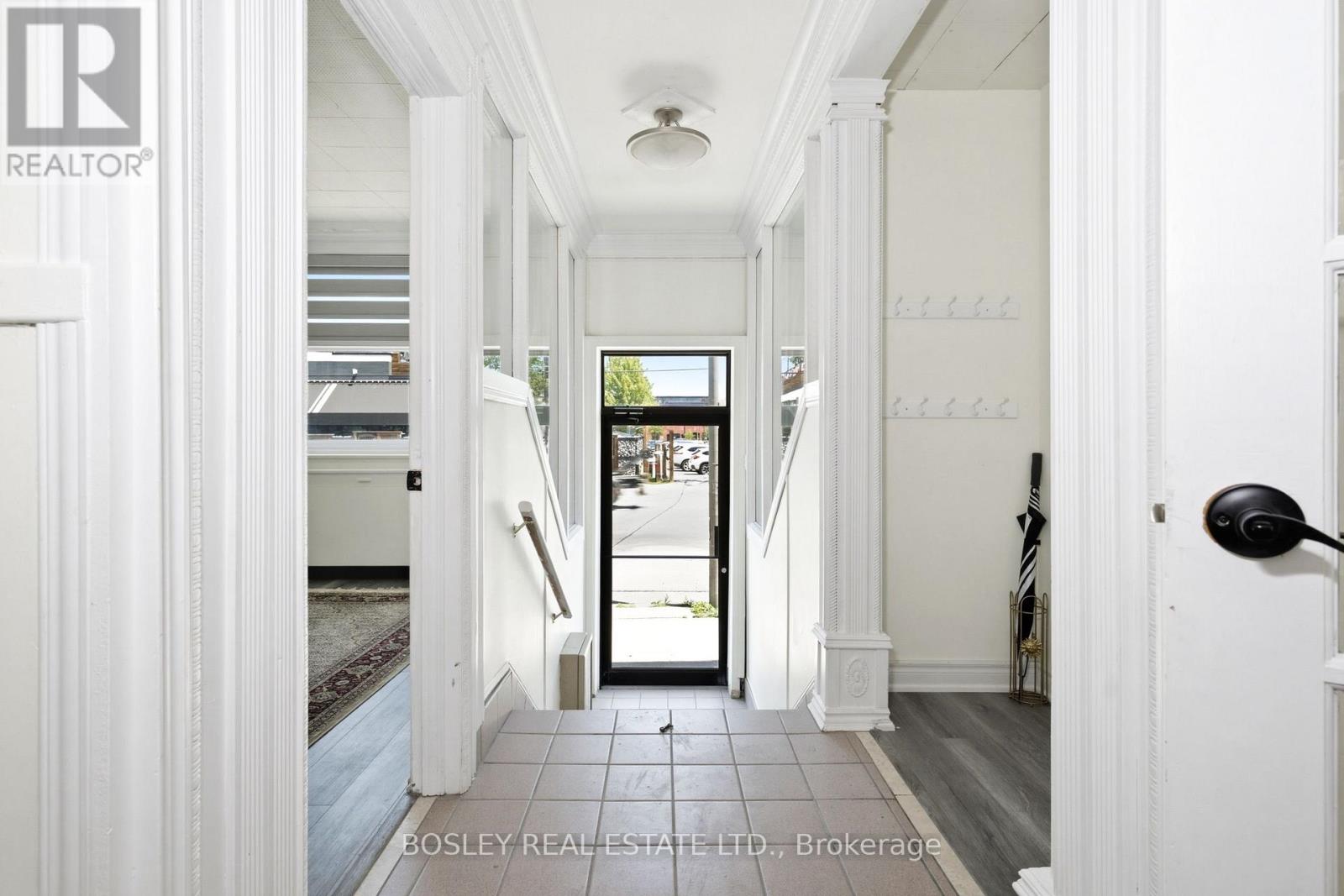 88 Laird Drive Property Photo 3