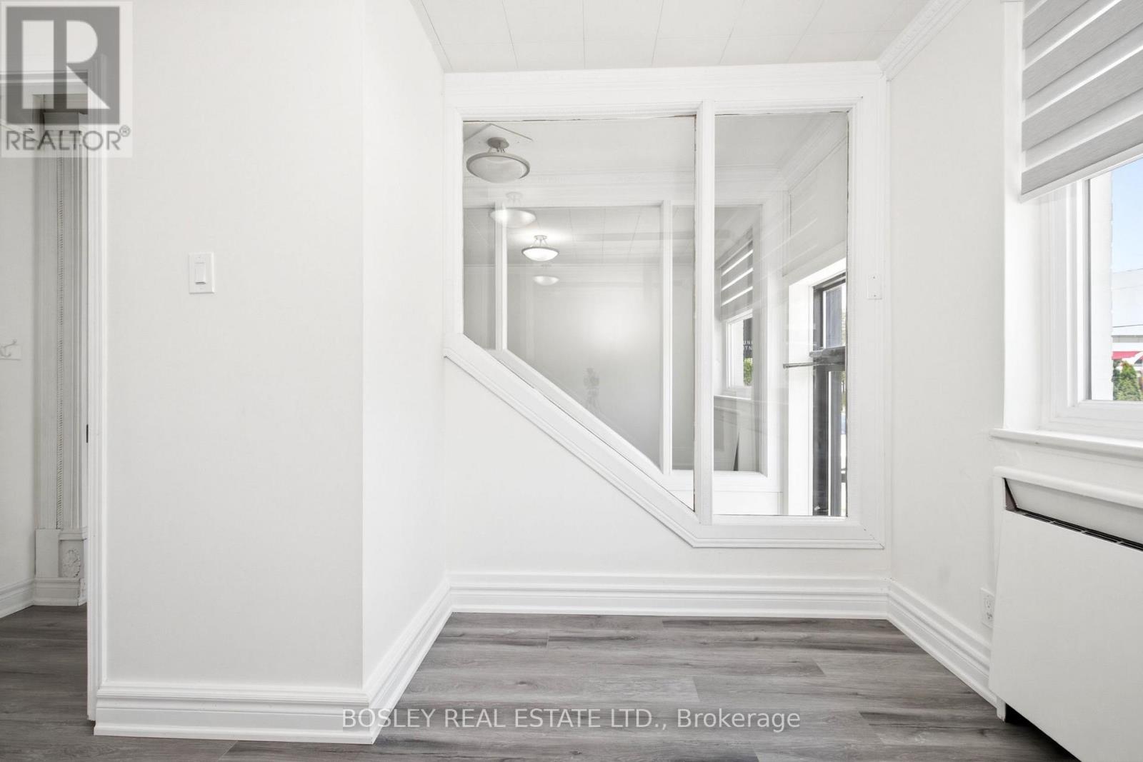 88 Laird Drive Property Photo 6