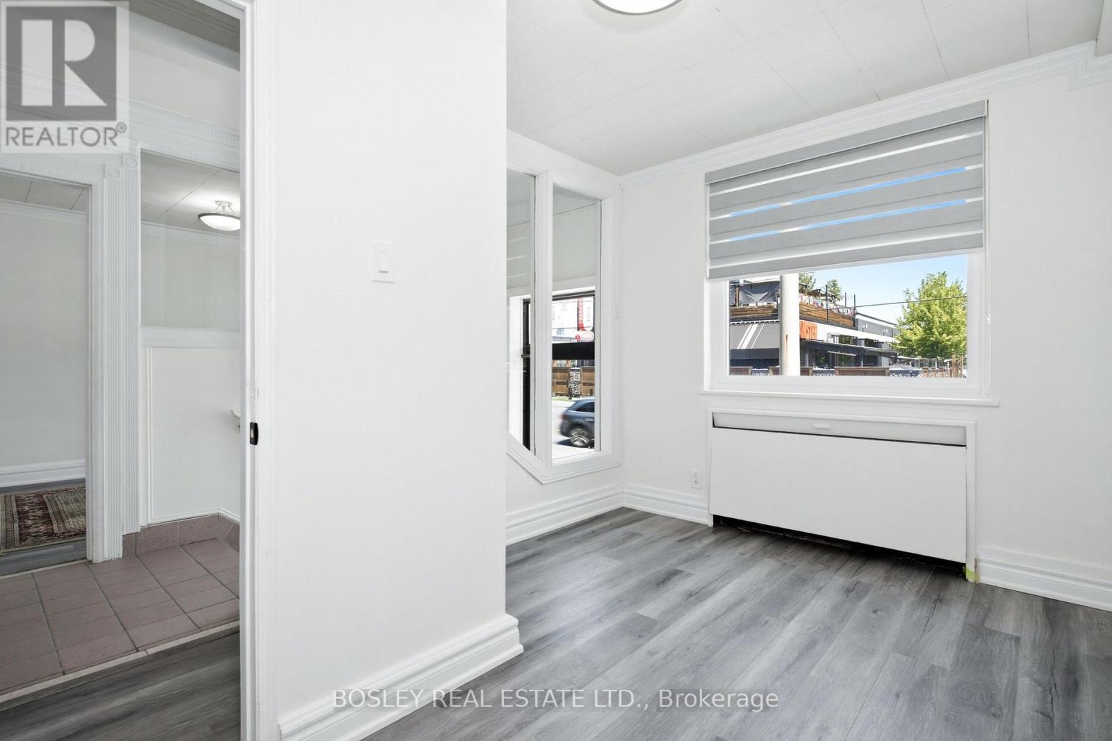 88 Laird Drive Property Photo 10