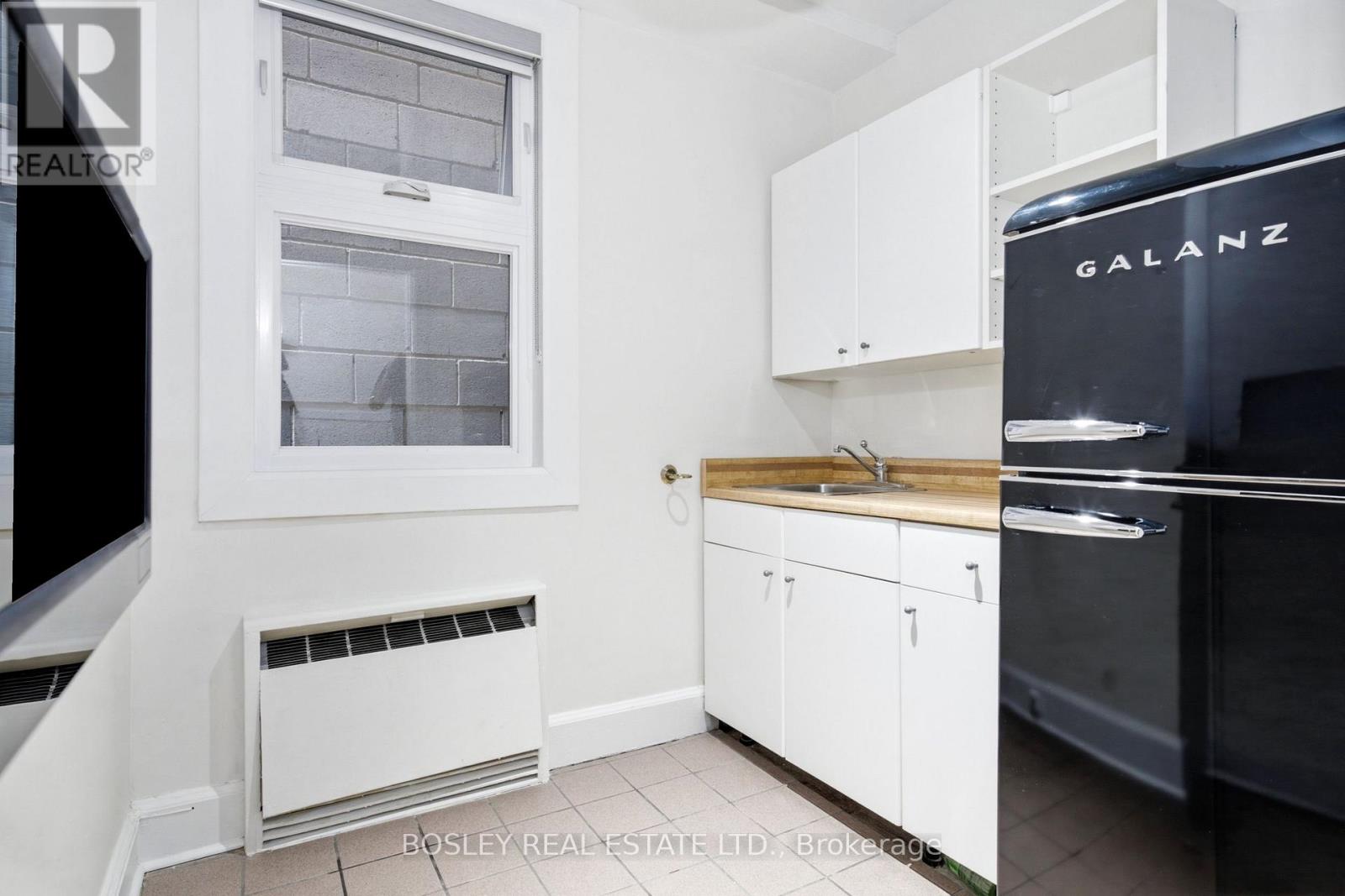 88 Laird Drive Property Photo 13