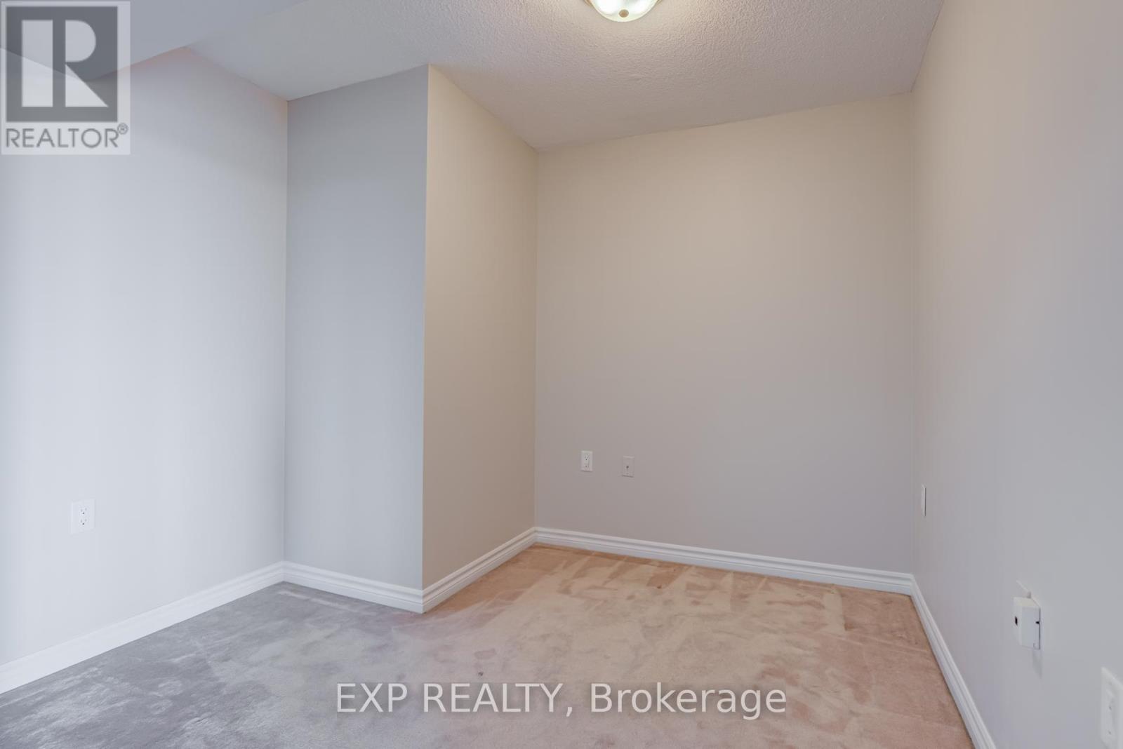 506 - 3840 Bathurst Street Property Photo 14