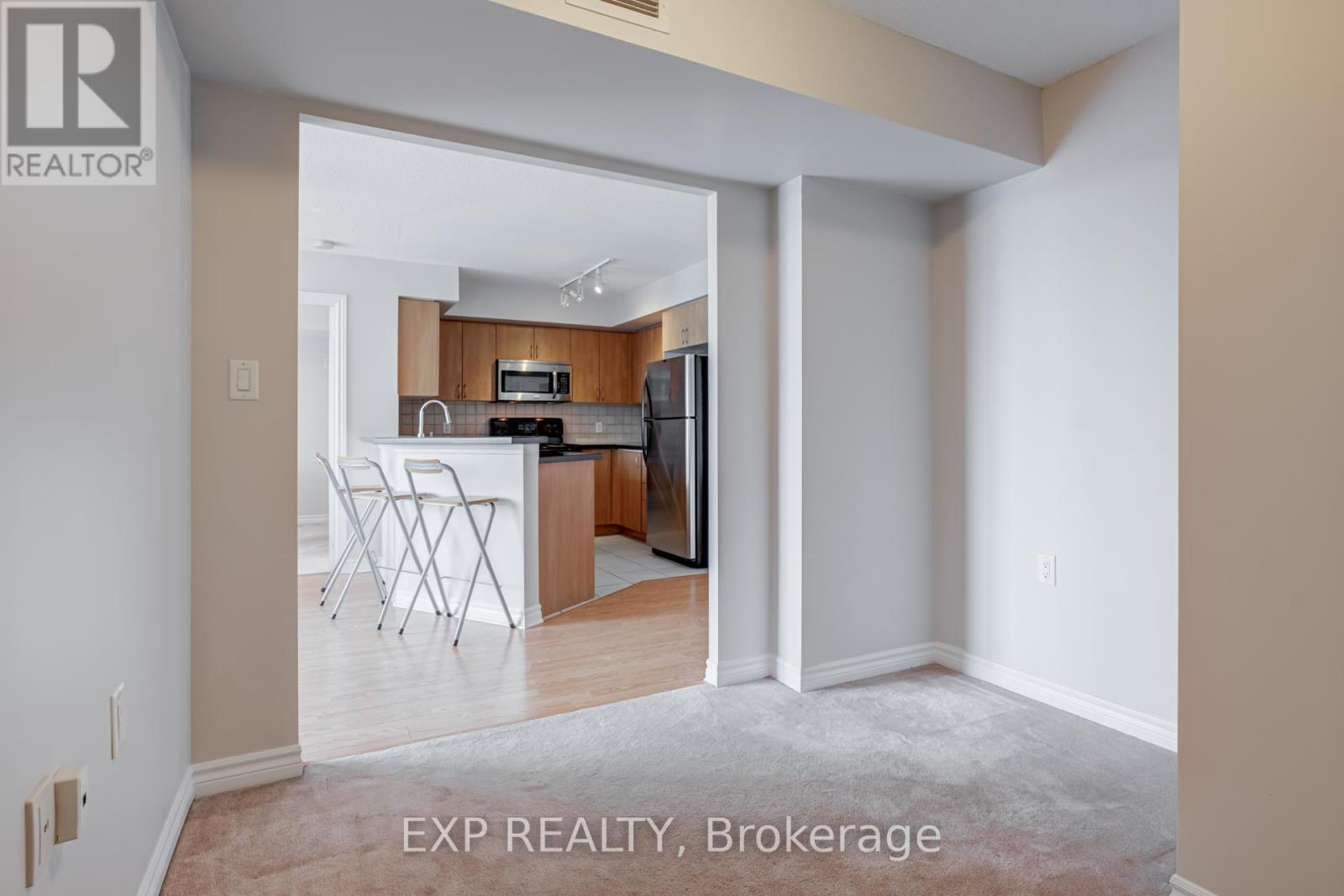 506 - 3840 Bathurst Street Property Photo 15
