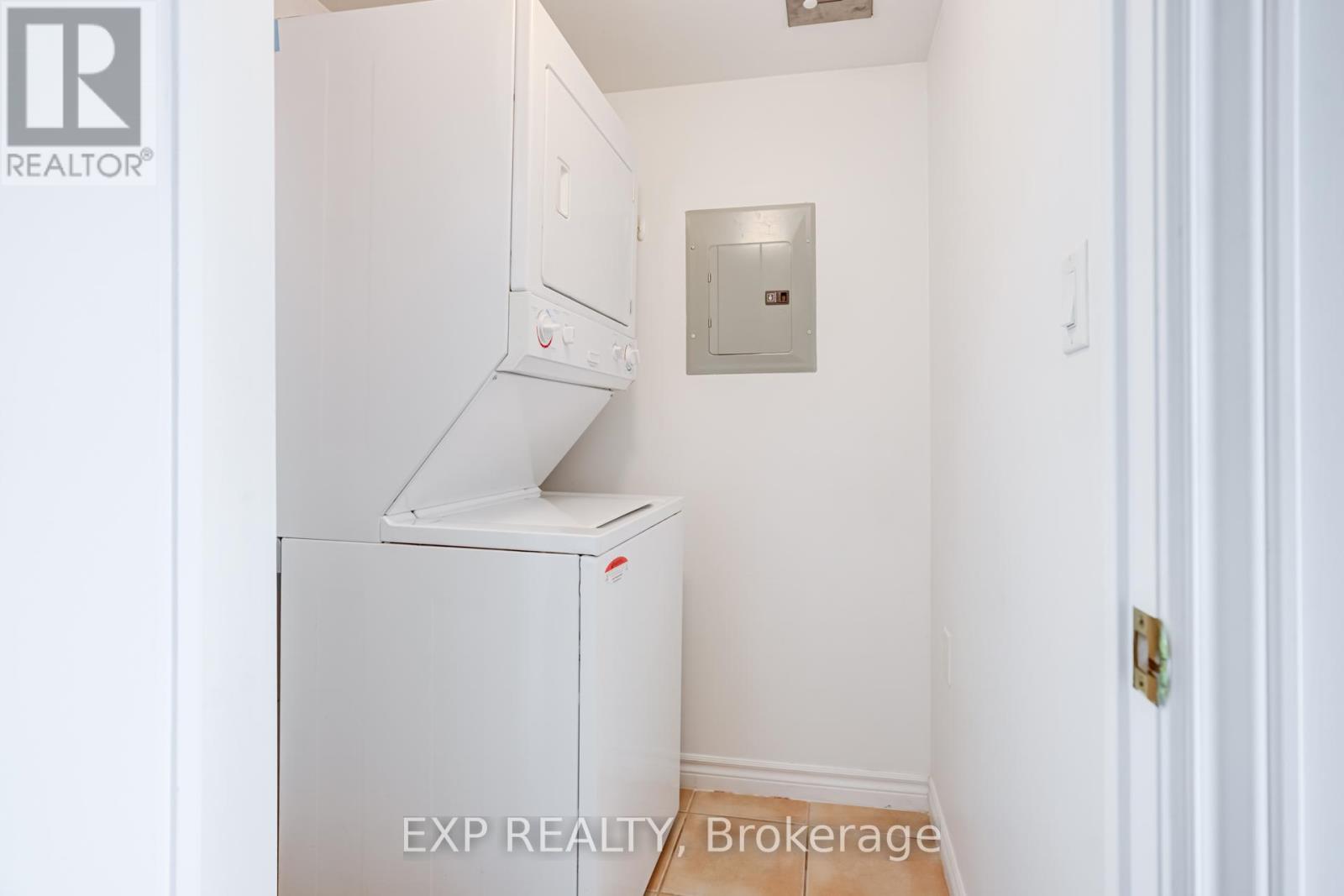 506 - 3840 Bathurst Street Property Photo 17