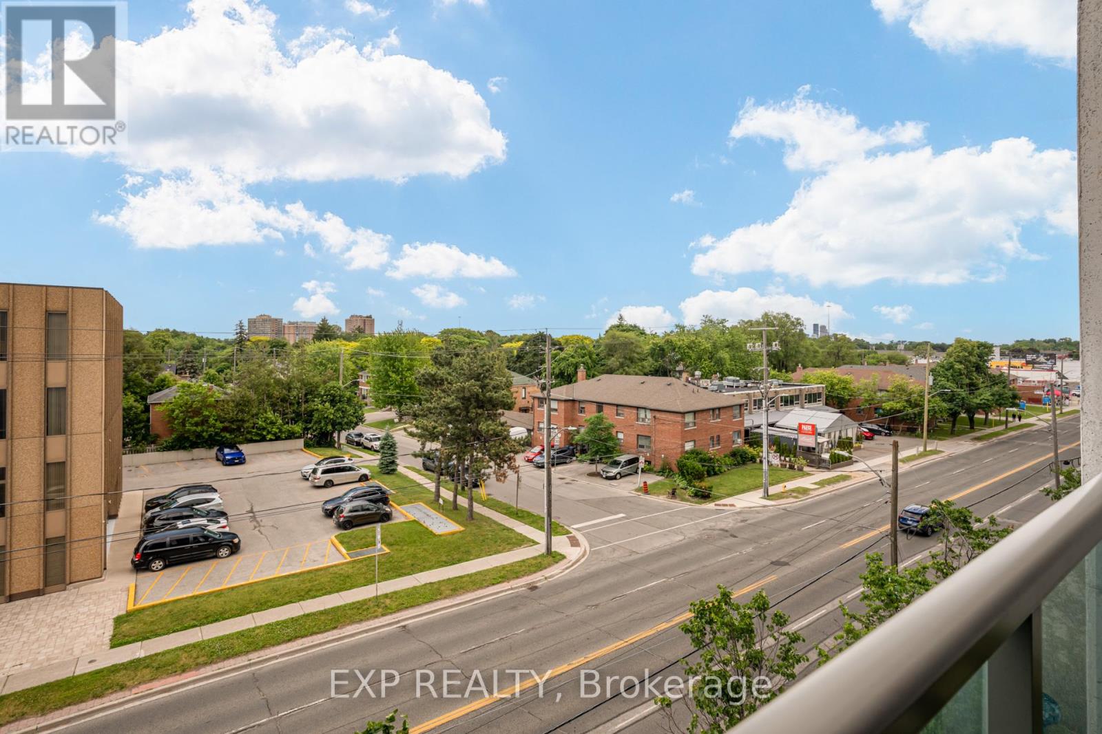 506 - 3840 Bathurst Street Property Photo 19