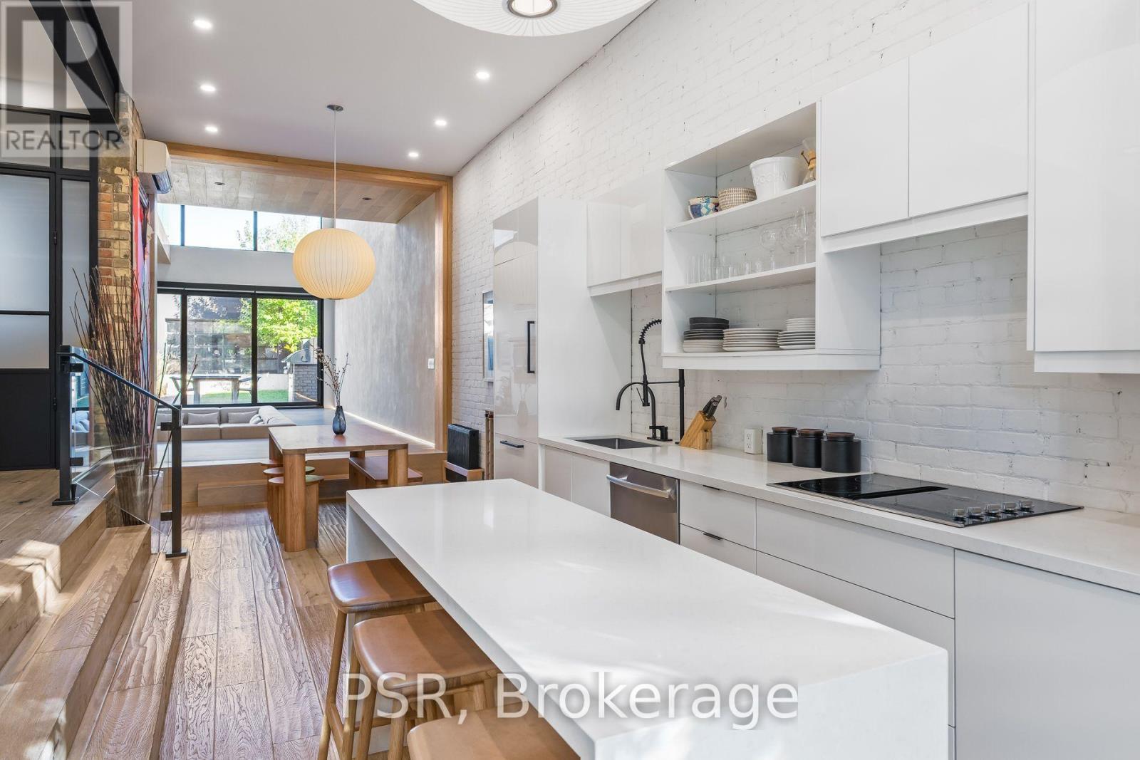 53 Palmerston Avenue Property Photo 8