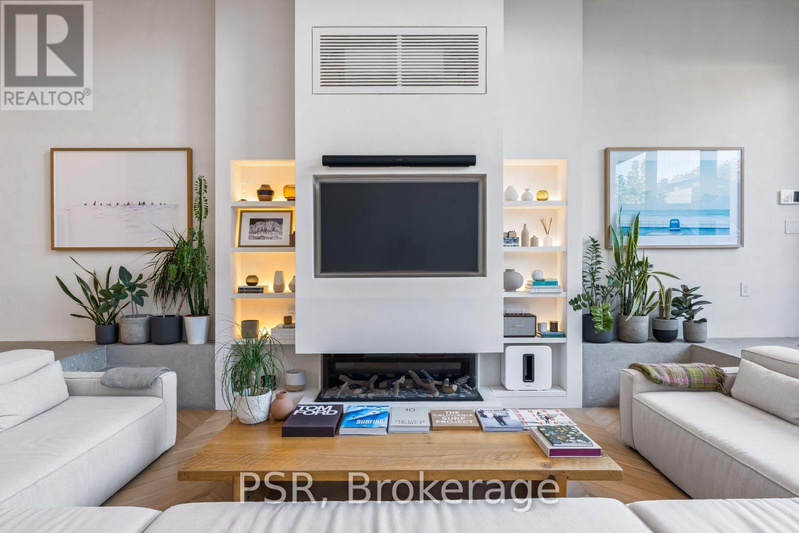 53 Palmerston Avenue Property Photo 11