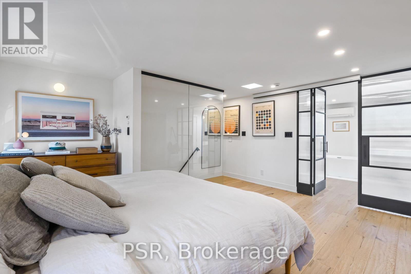 53 Palmerston Avenue Property Photo 32