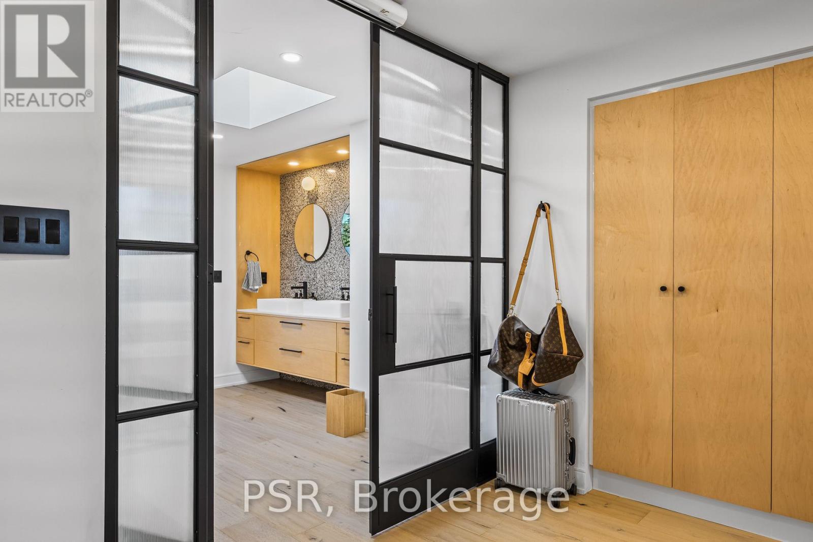 53 Palmerston Avenue Property Photo 33