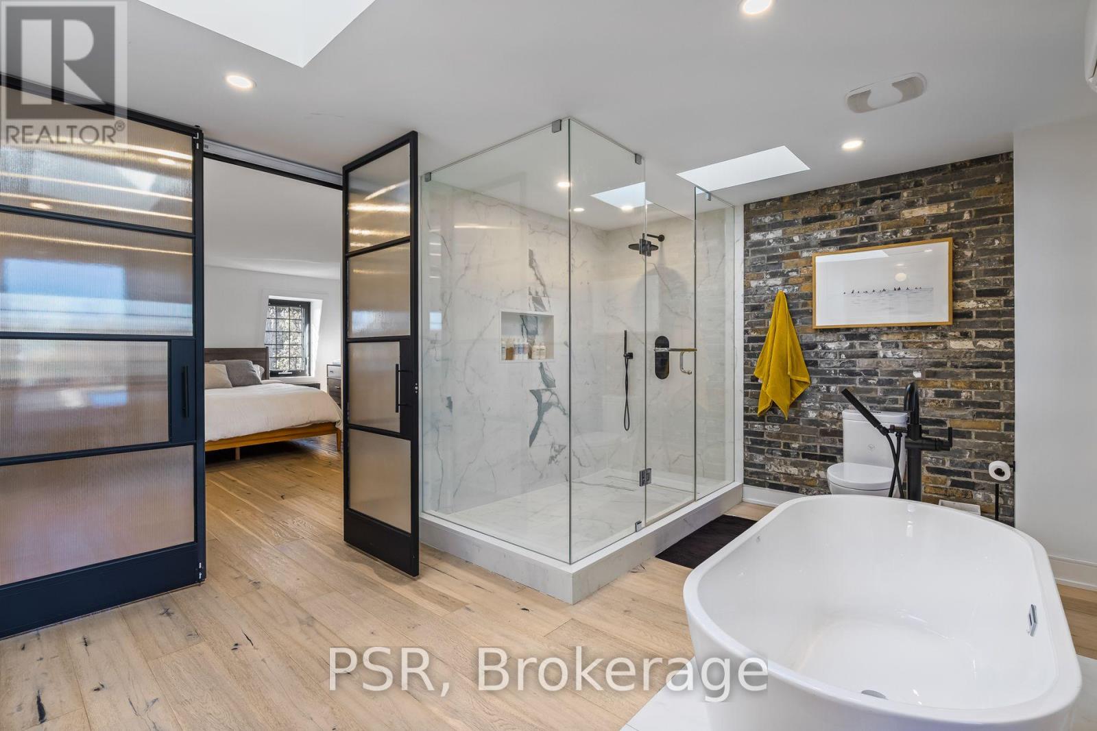 53 Palmerston Avenue Property Photo 36
