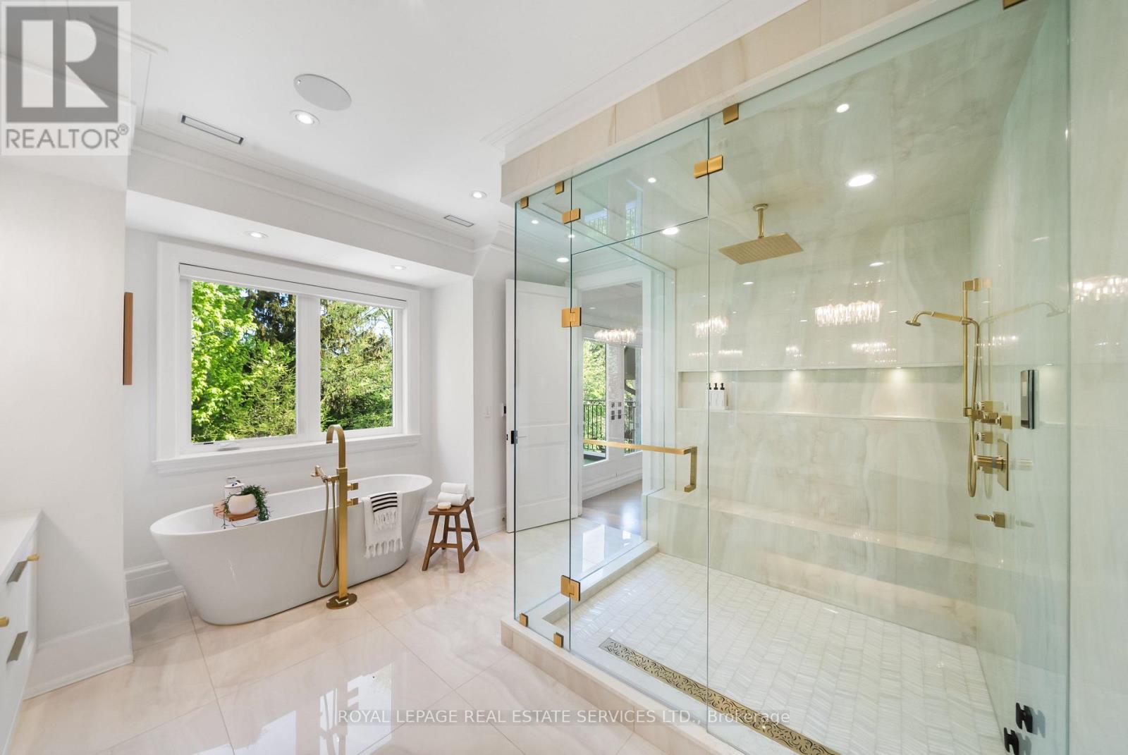 148 Munro Boulevard Property Photo 35