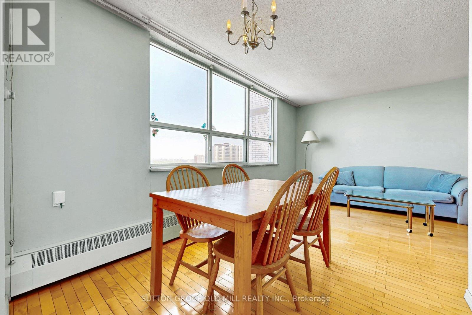 1901 - 5 Parkway Forest Drive Property Photo 10