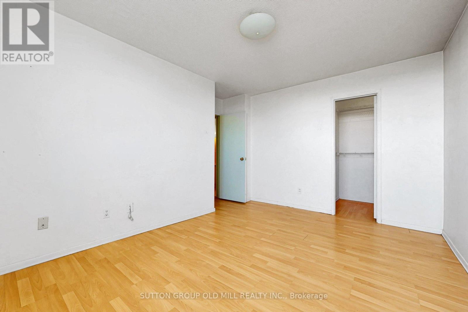 1901 - 5 Parkway Forest Drive Property Photo 18
