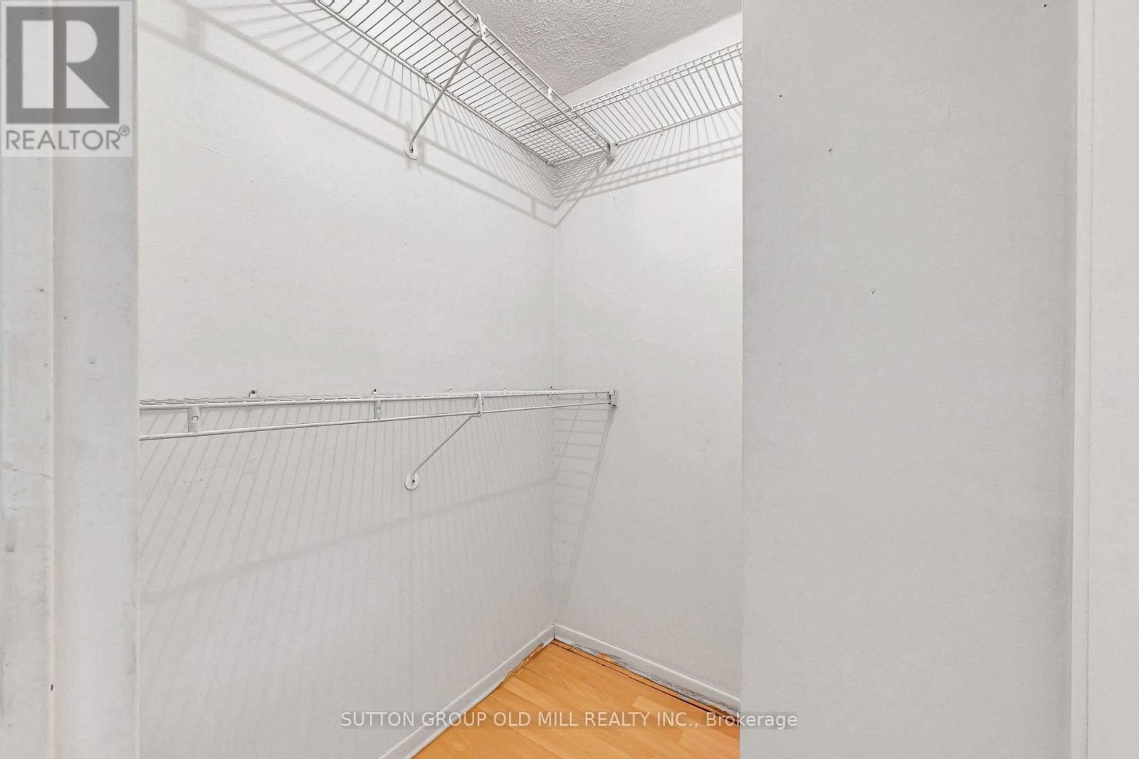 1901 - 5 Parkway Forest Drive Property Photo 20