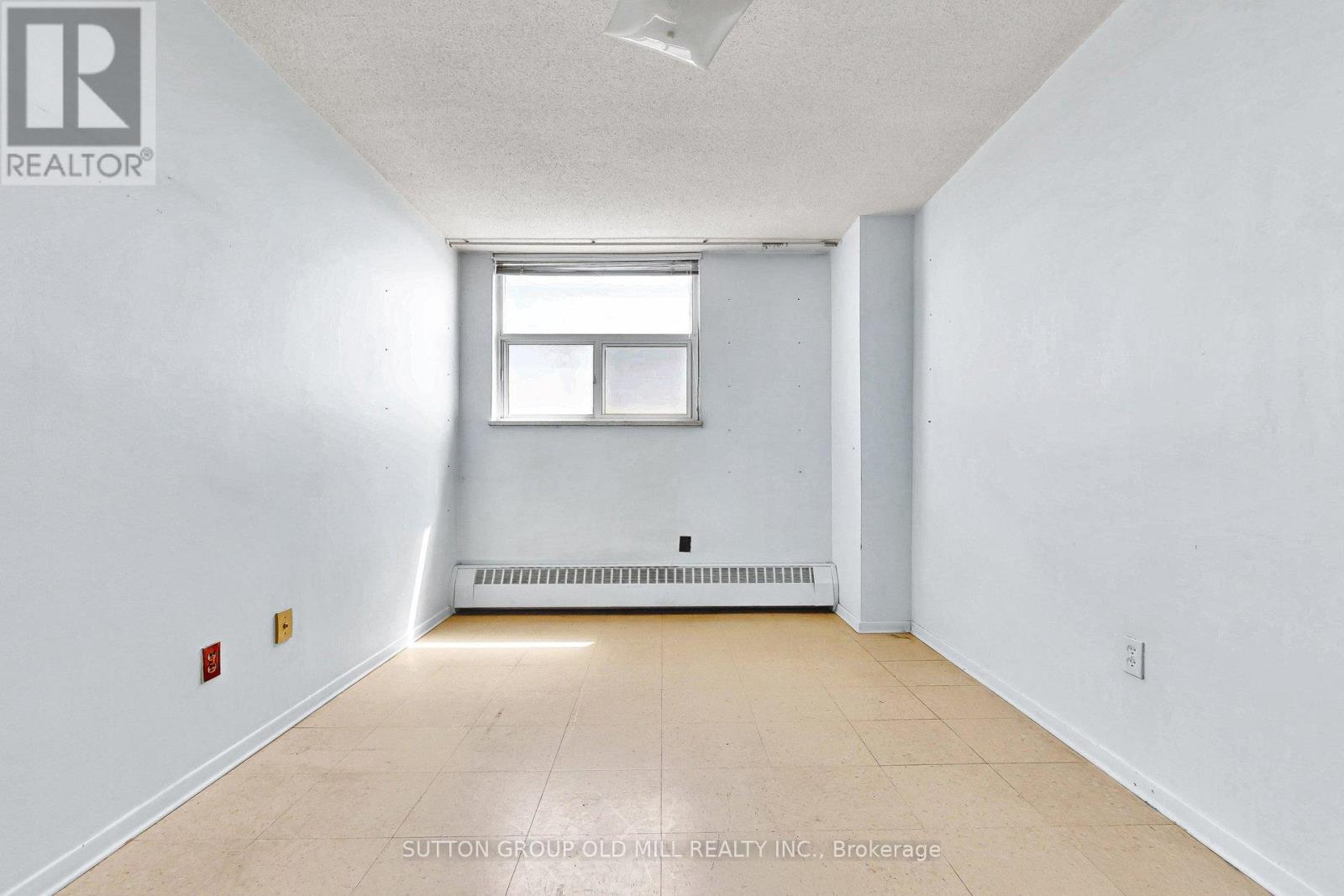 1901 - 5 Parkway Forest Drive Property Photo 25