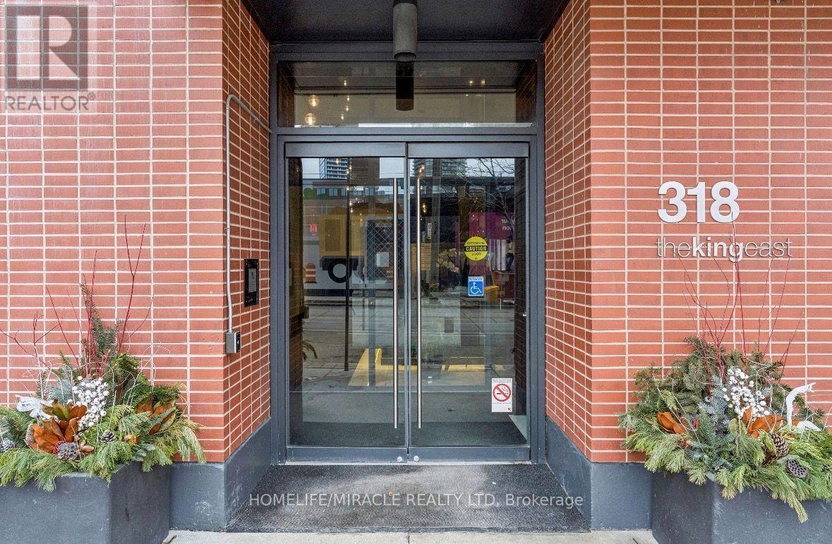 207 - 318 KING STREET E