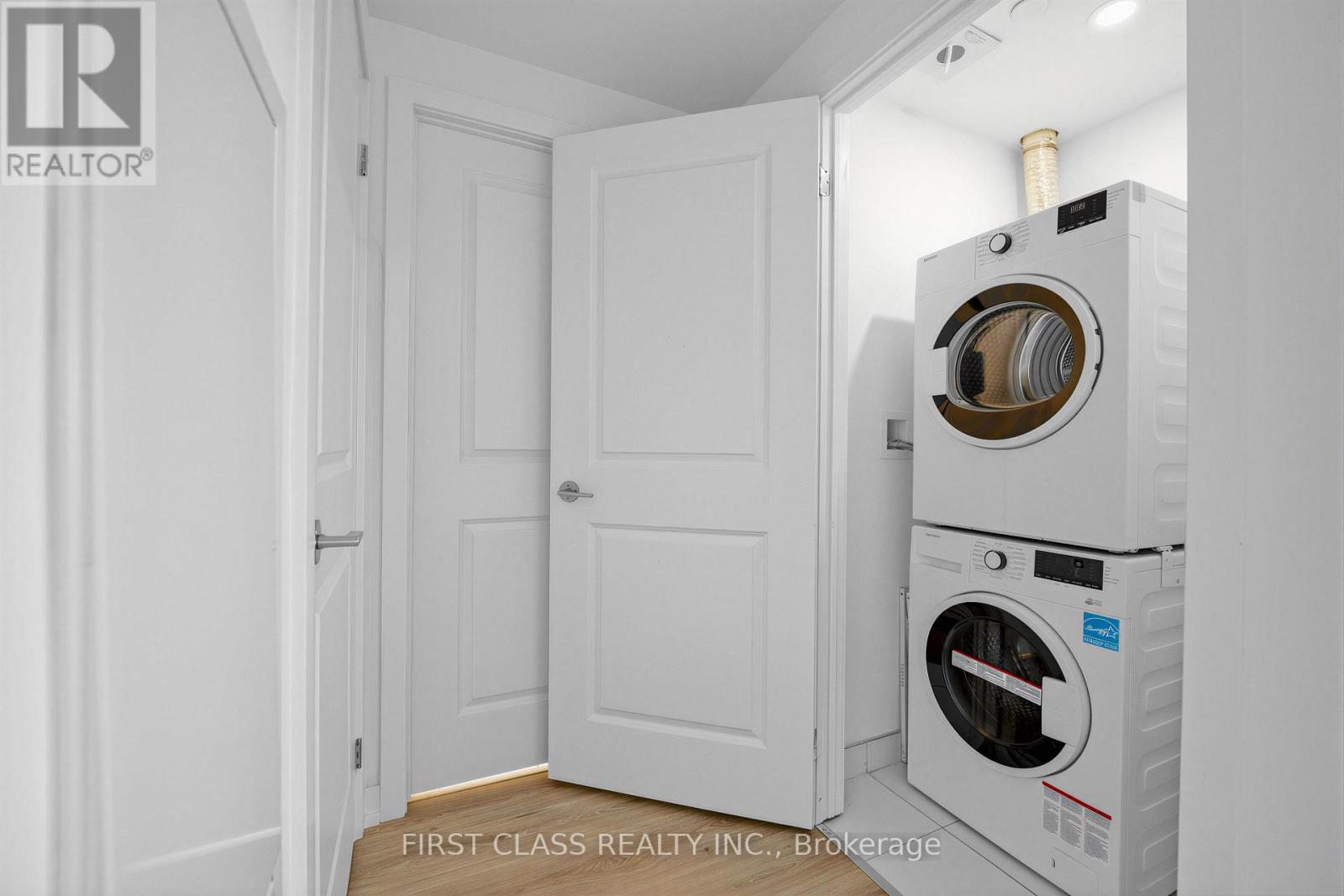 4203 - 395 Bloor Street E Property Photo 16