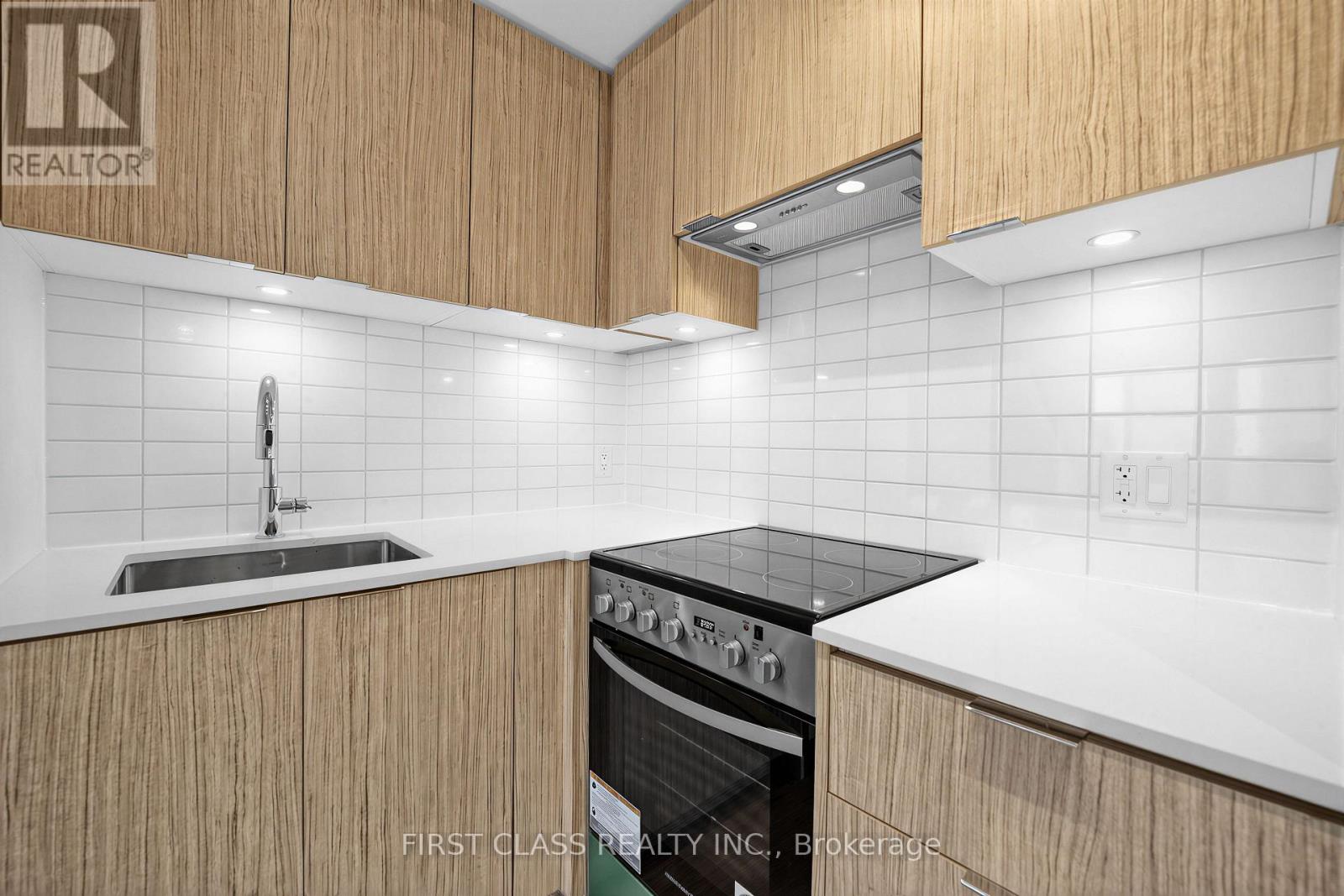 4203 - 395 Bloor Street E Property Photo 24