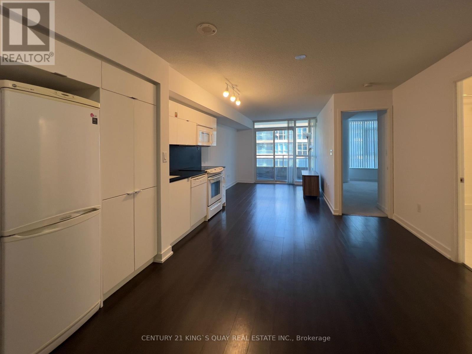 836 - 151 Dan Leckie Way Property Photo 1