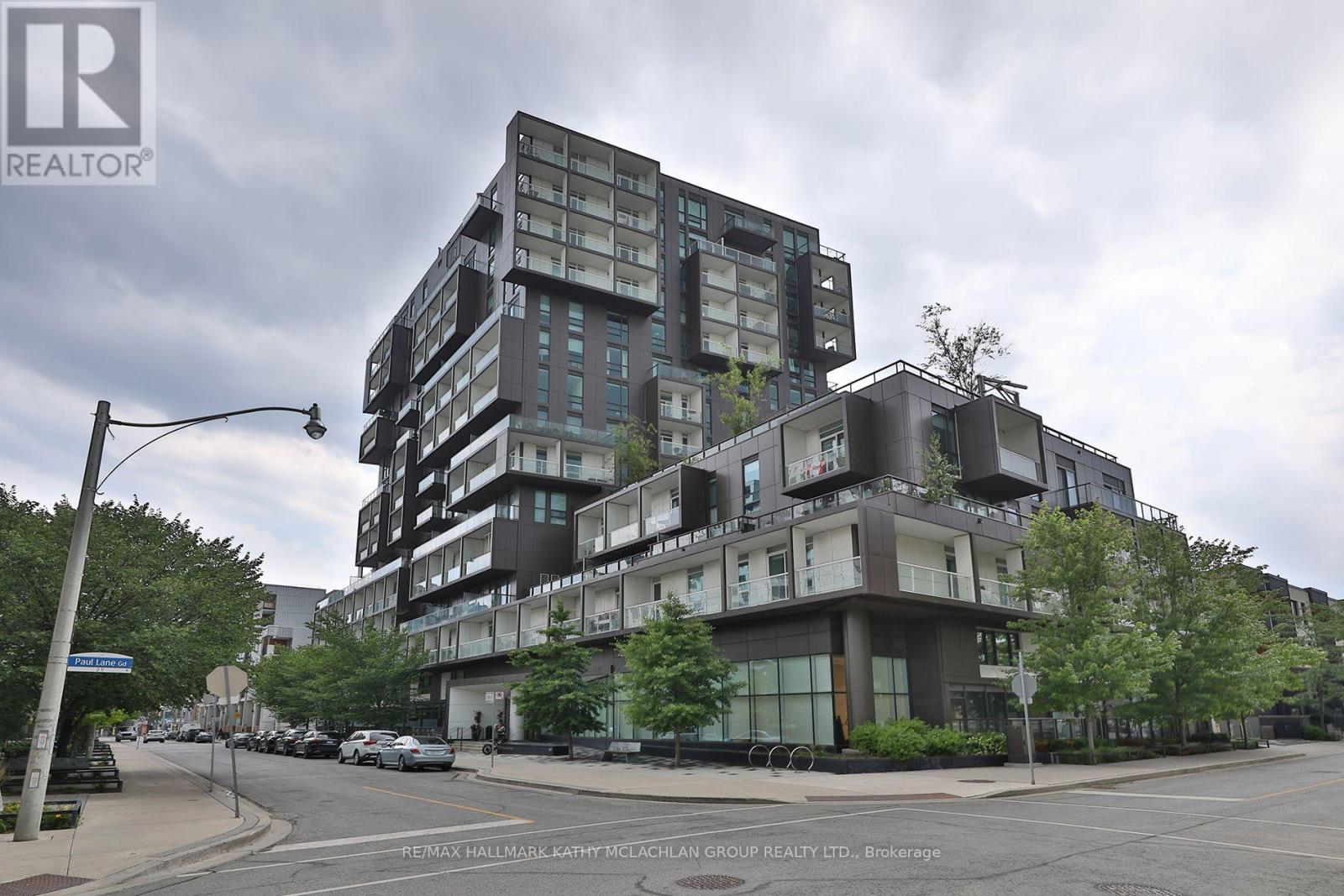 815 - 80 VANAULEY STREET