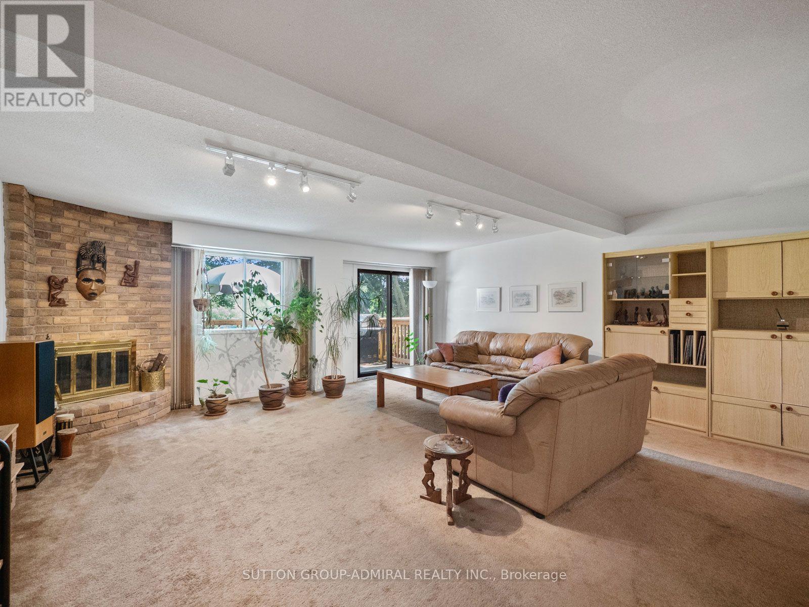 169 Robert Hicks Drive Property Photo 13