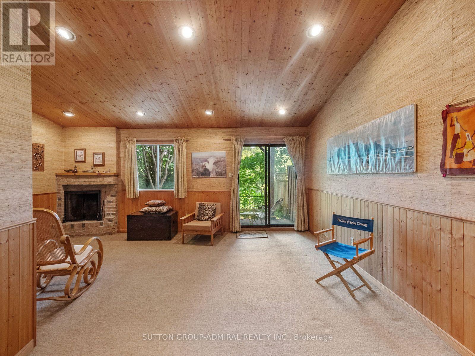 169 Robert Hicks Drive Property Photo 33
