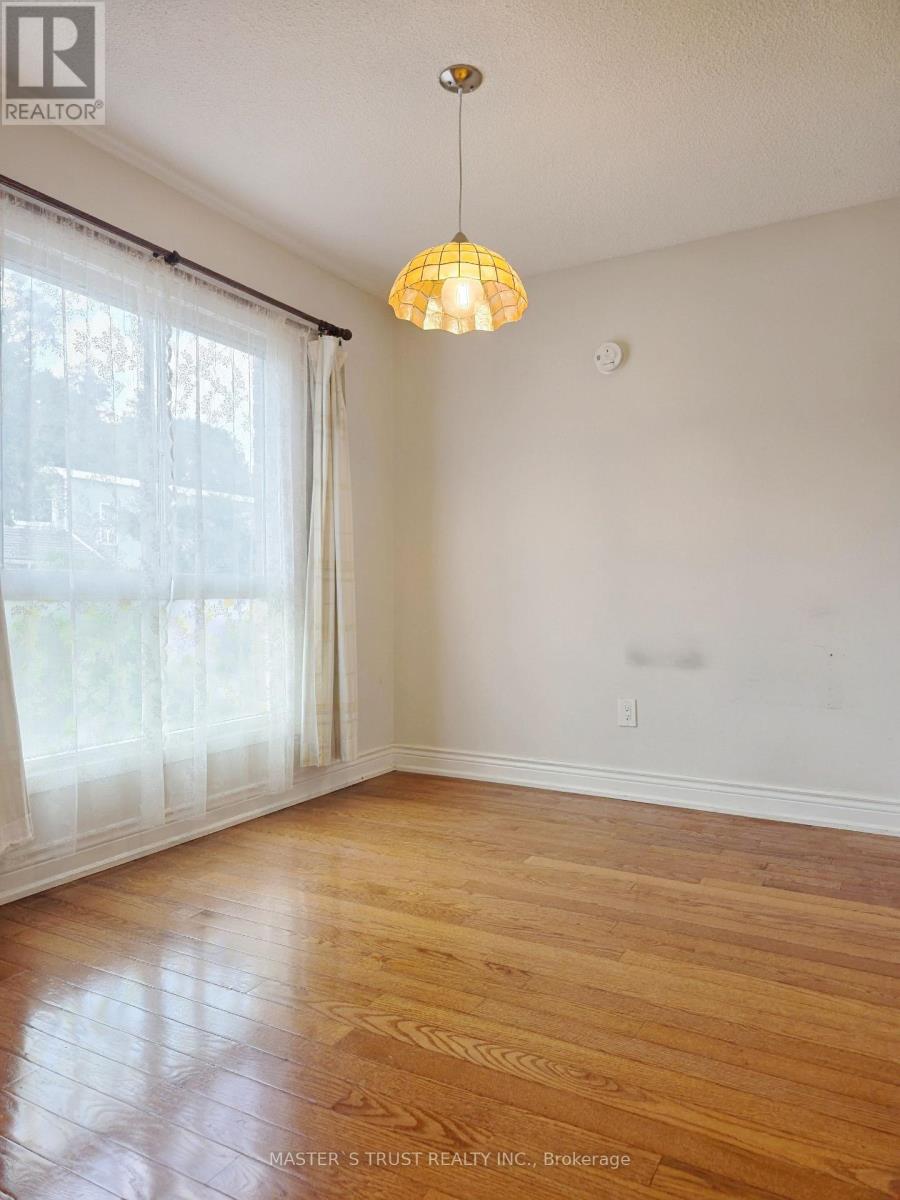10 Elsa Vine Way Property Photo 4