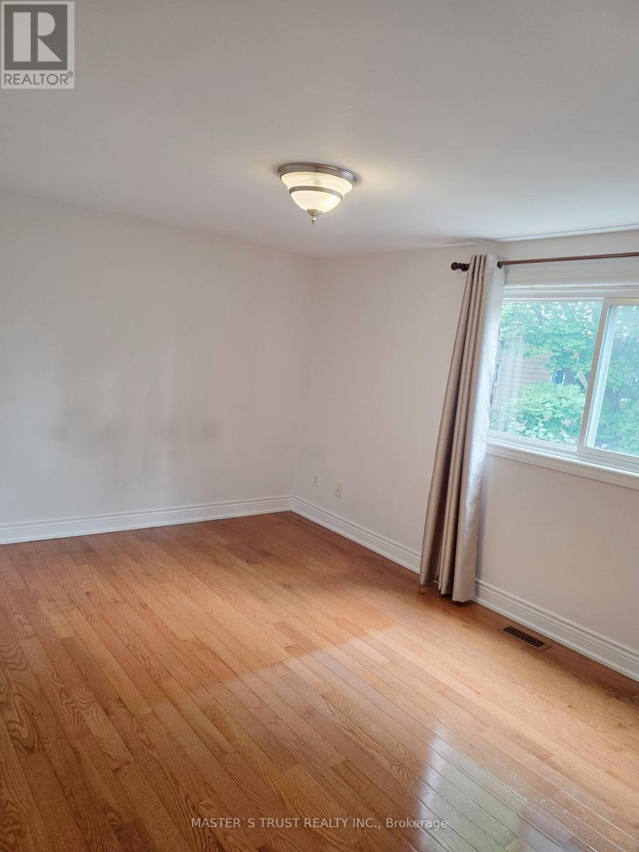 10 Elsa Vine Way Property Photo 16