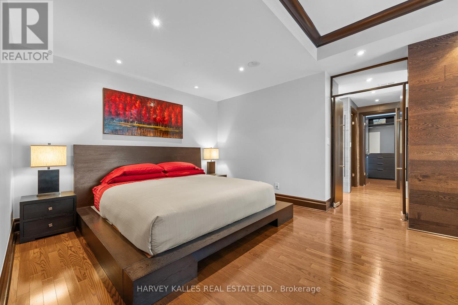 2701 - 300 Bloor Street E Property Photo 24