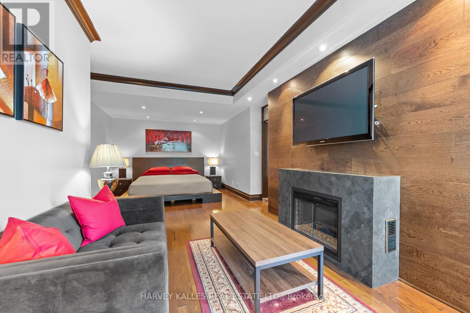 2701 - 300 Bloor Street E Property Photo 28