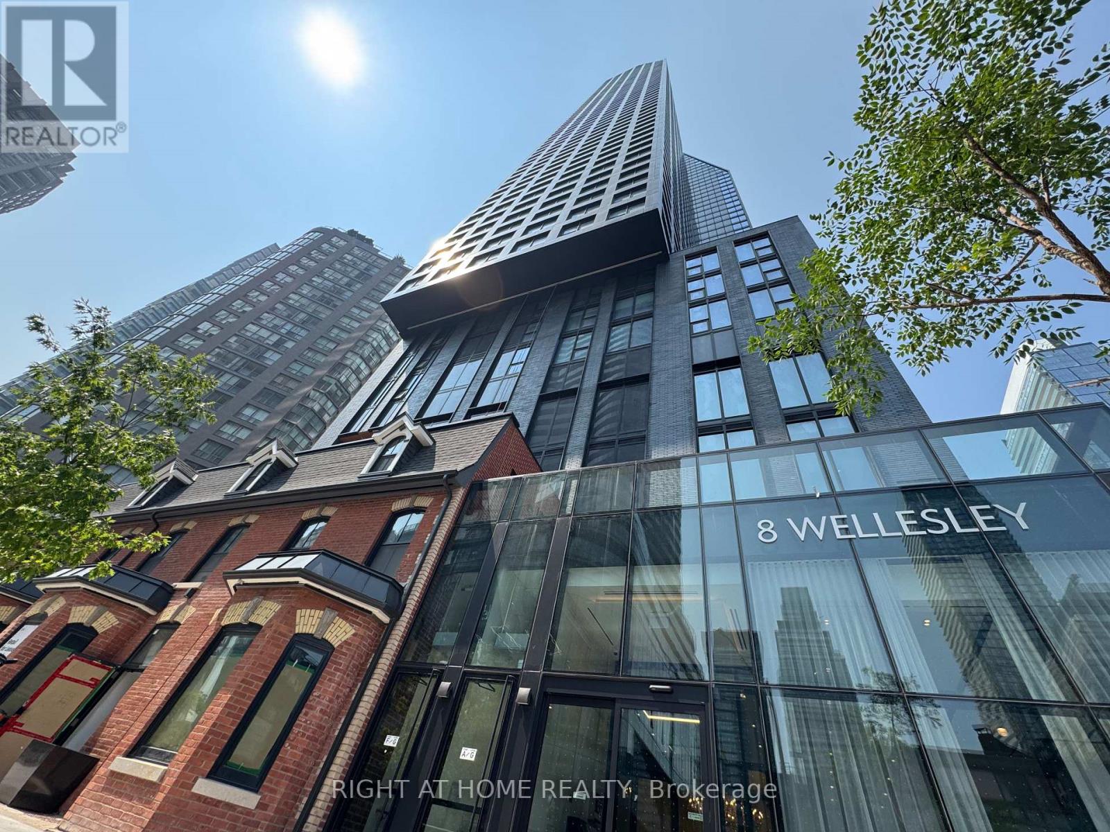 5205 - 8 Wellesley Street W Property Photo 1
