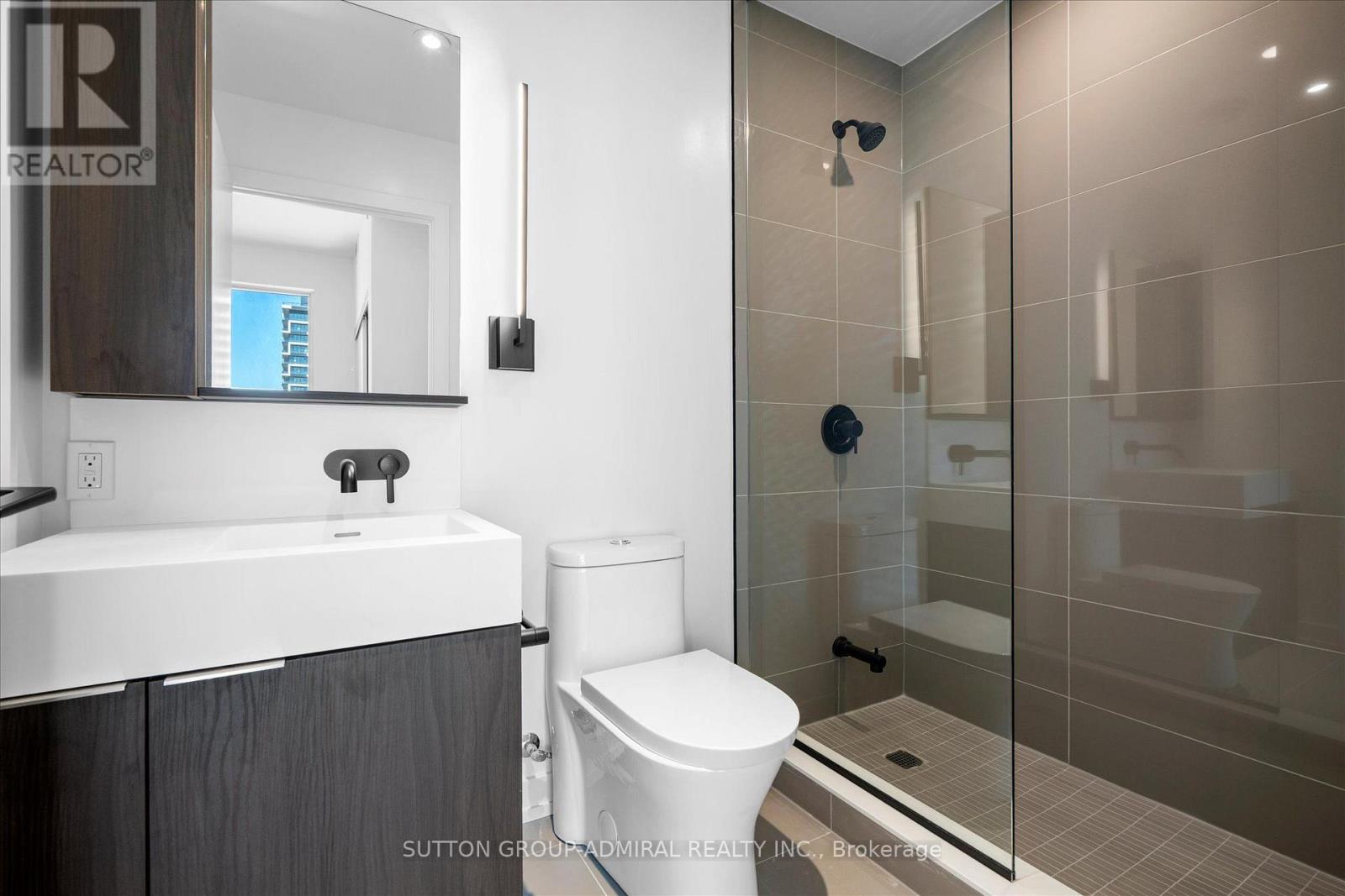 2902 - 127 Broadway Avenue Property Photo 9