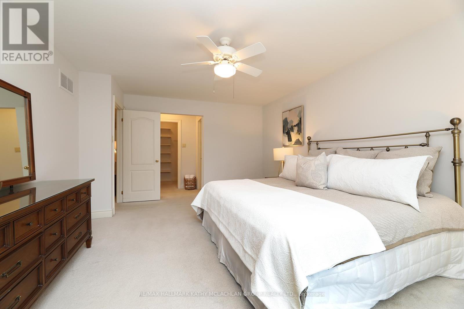 38 Crimson Millway Property Photo 16