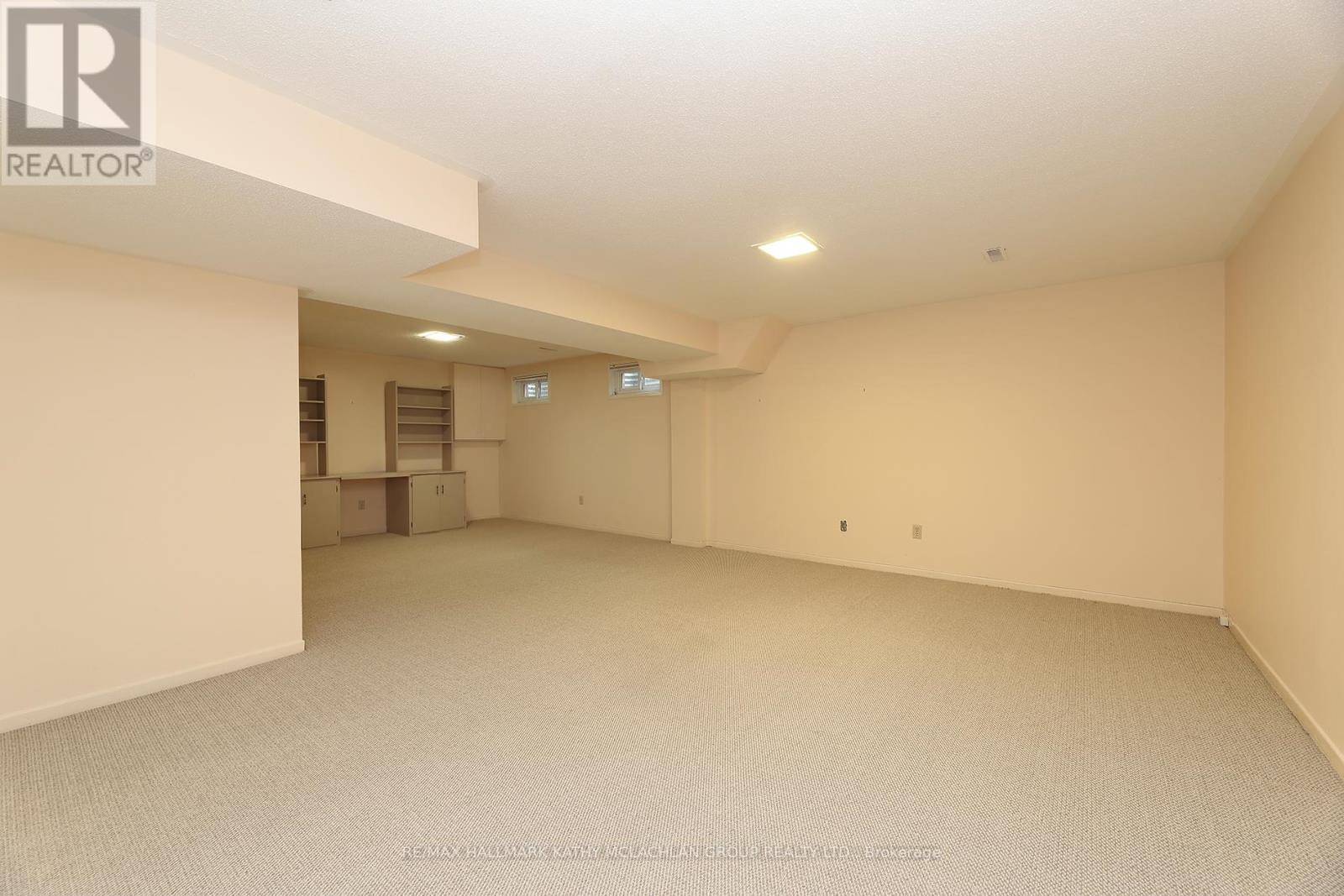 38 Crimson Millway Property Photo 23