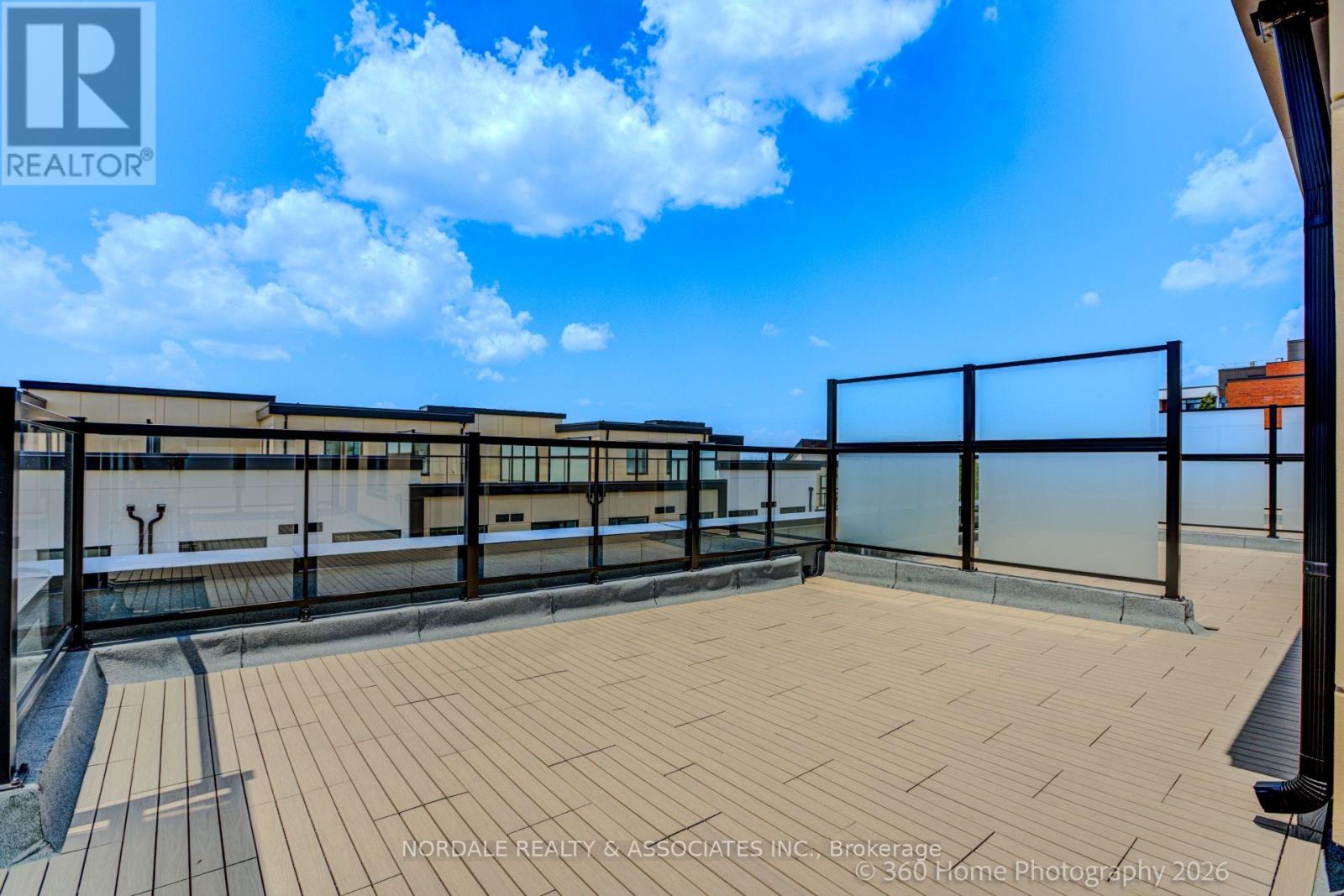 B211 - 1650 Victoria Park Avenue Property Photo 12