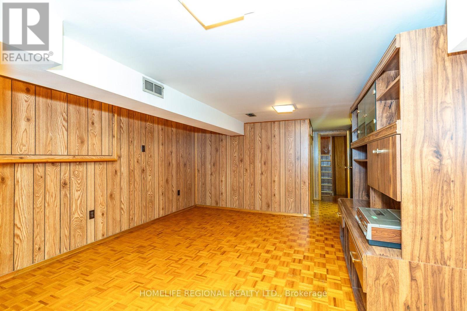 353 St Clarens Avenue Property Photo 33