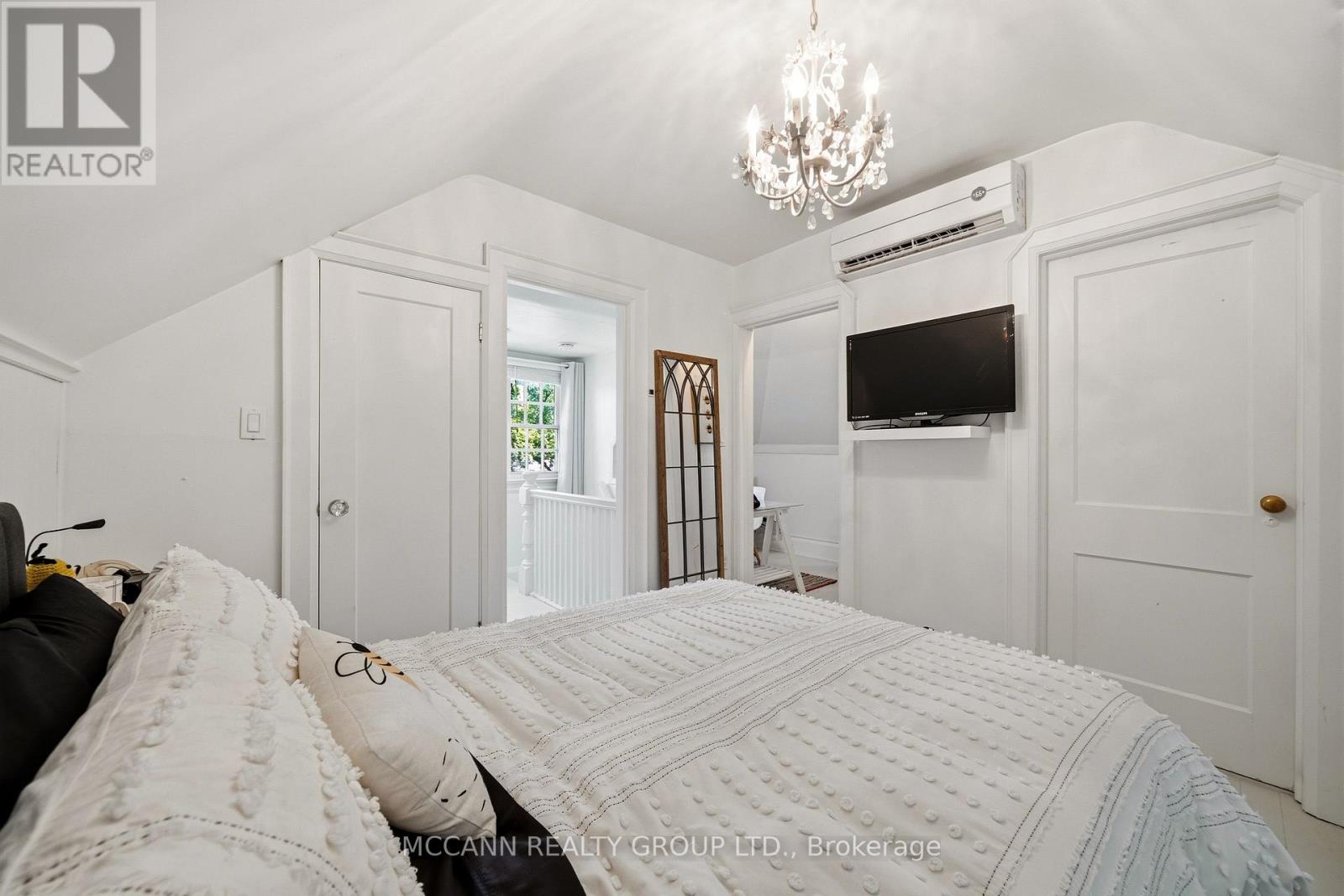 1396 Mount Pleasant Road Property Photo 24