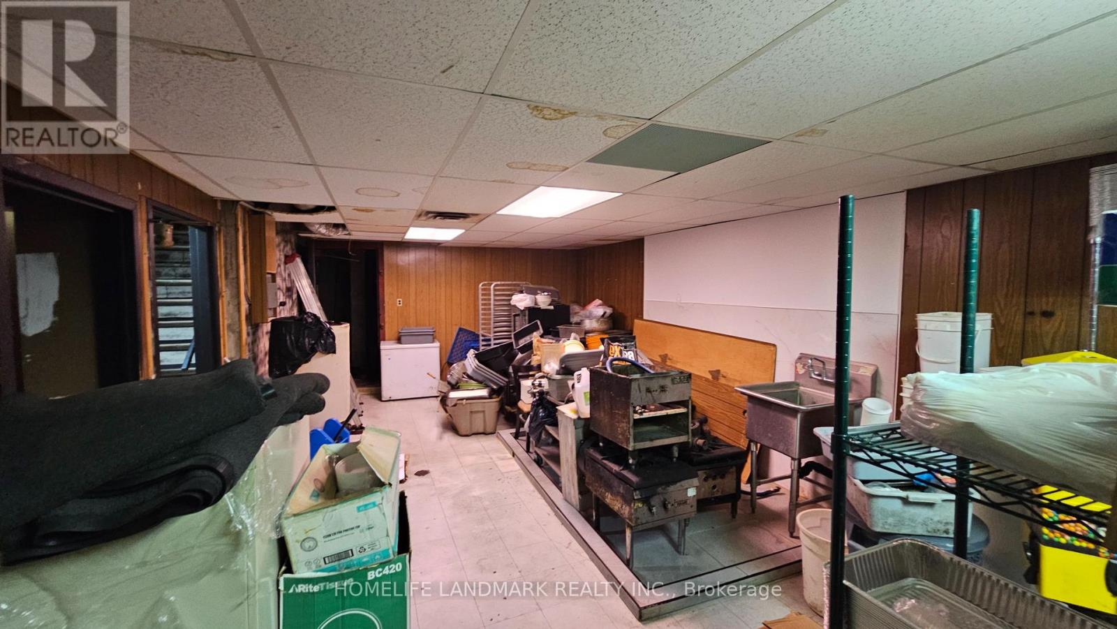 105 Parkway Forest Drive Property Photo 23