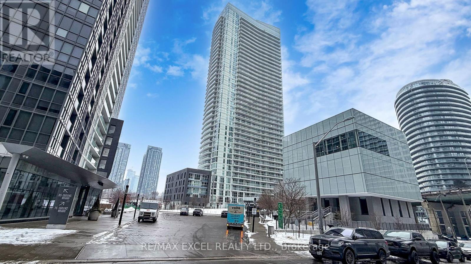 1606 - 75 Queens Wharf Road Property Photo 1