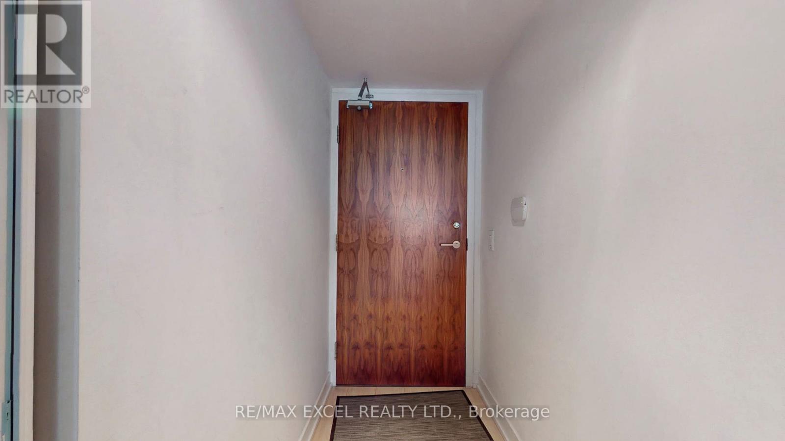 1606 - 75 Queens Wharf Road Property Photo 2